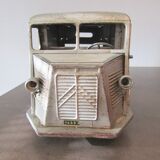 2 anciens jouets en tôle tub jrd citroën