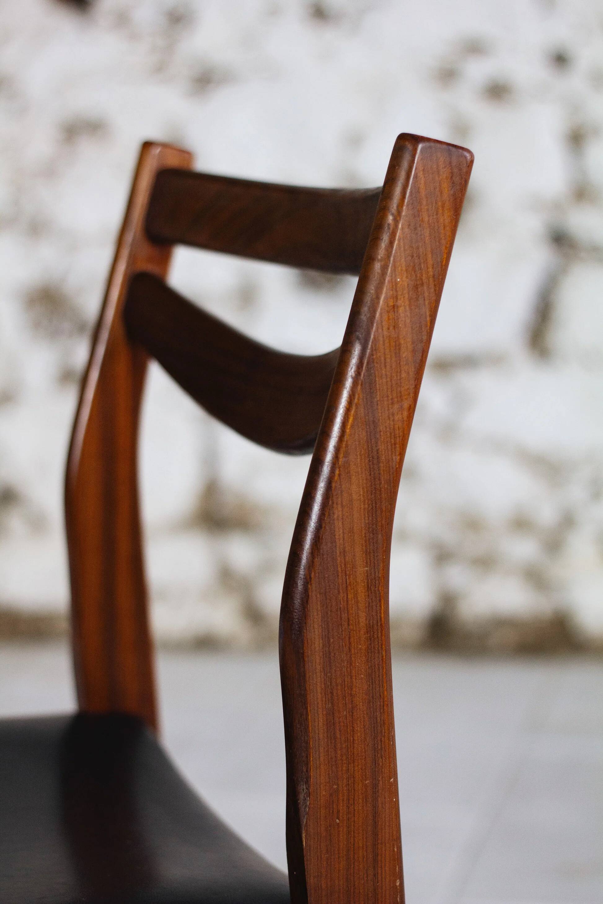 4 vintage Scandinavian chairs in teak and imitation leather, 1960