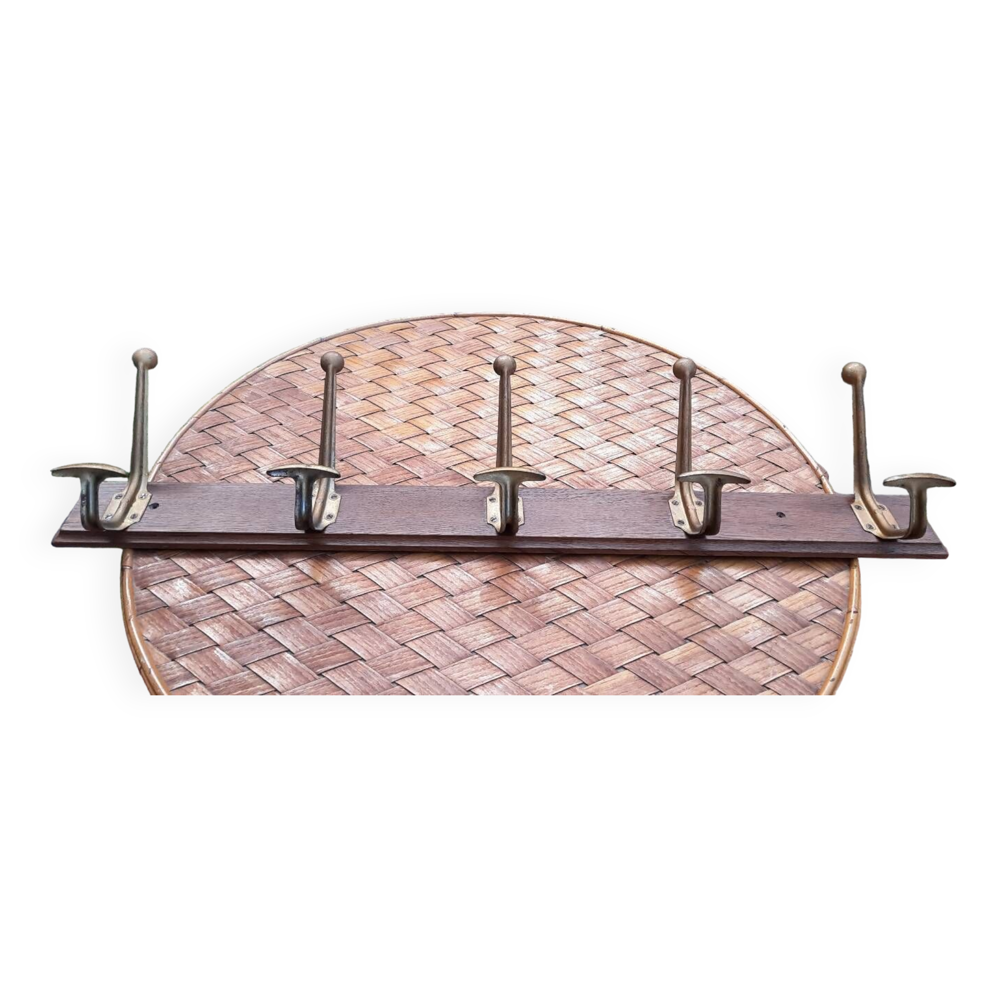 Wall coat rack with 5 hooks