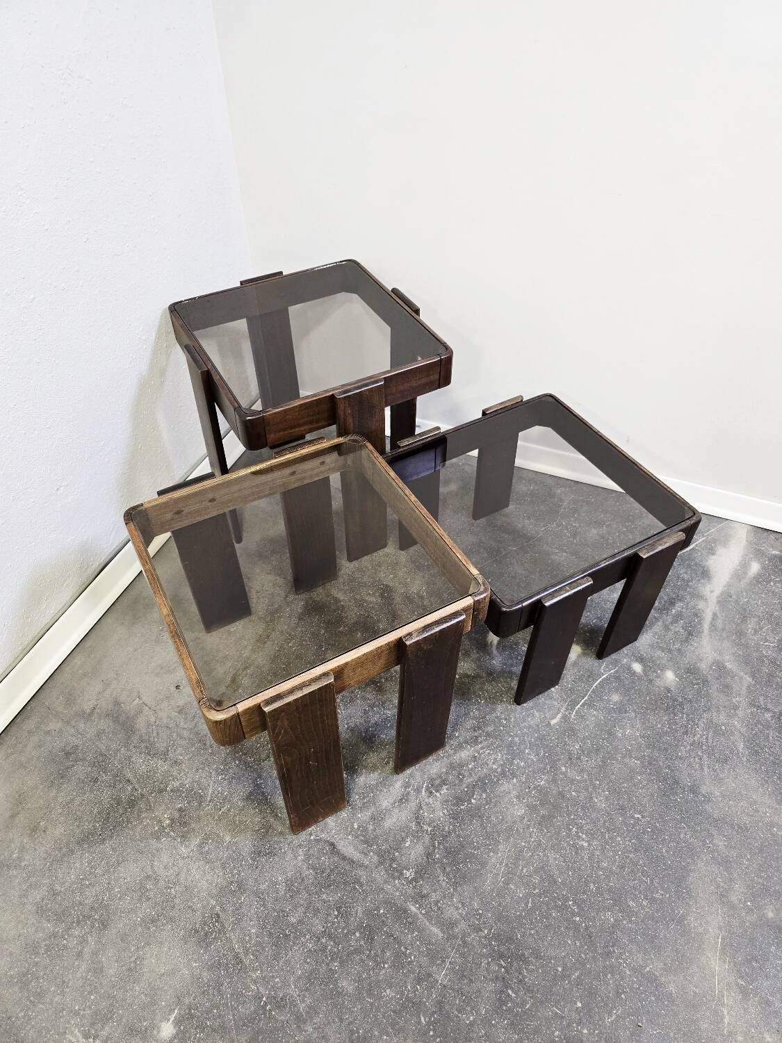 Tables gigognes Gianfranco Frattini années 70