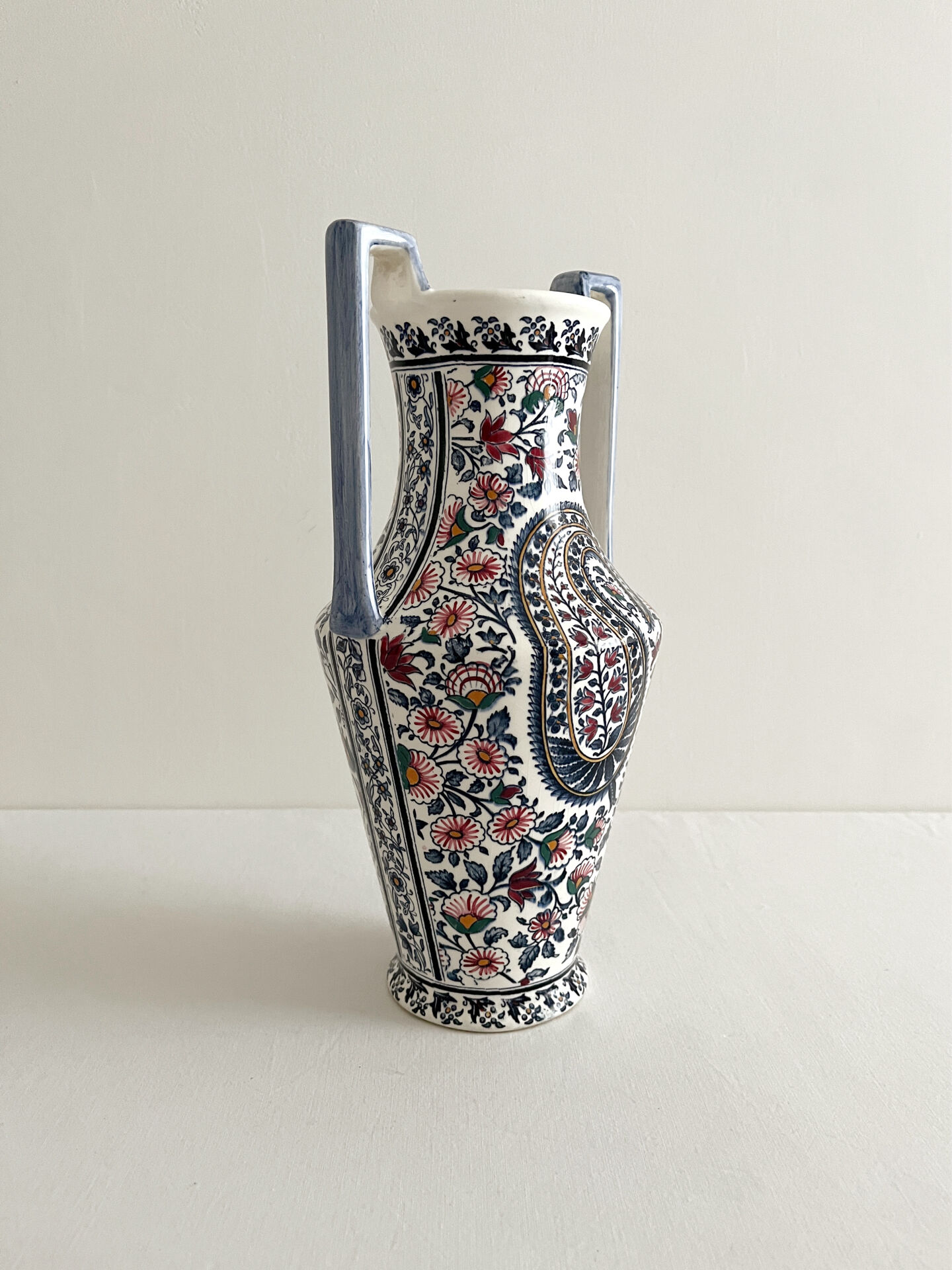 Vase amphore « cachemire » en faïence de Gien