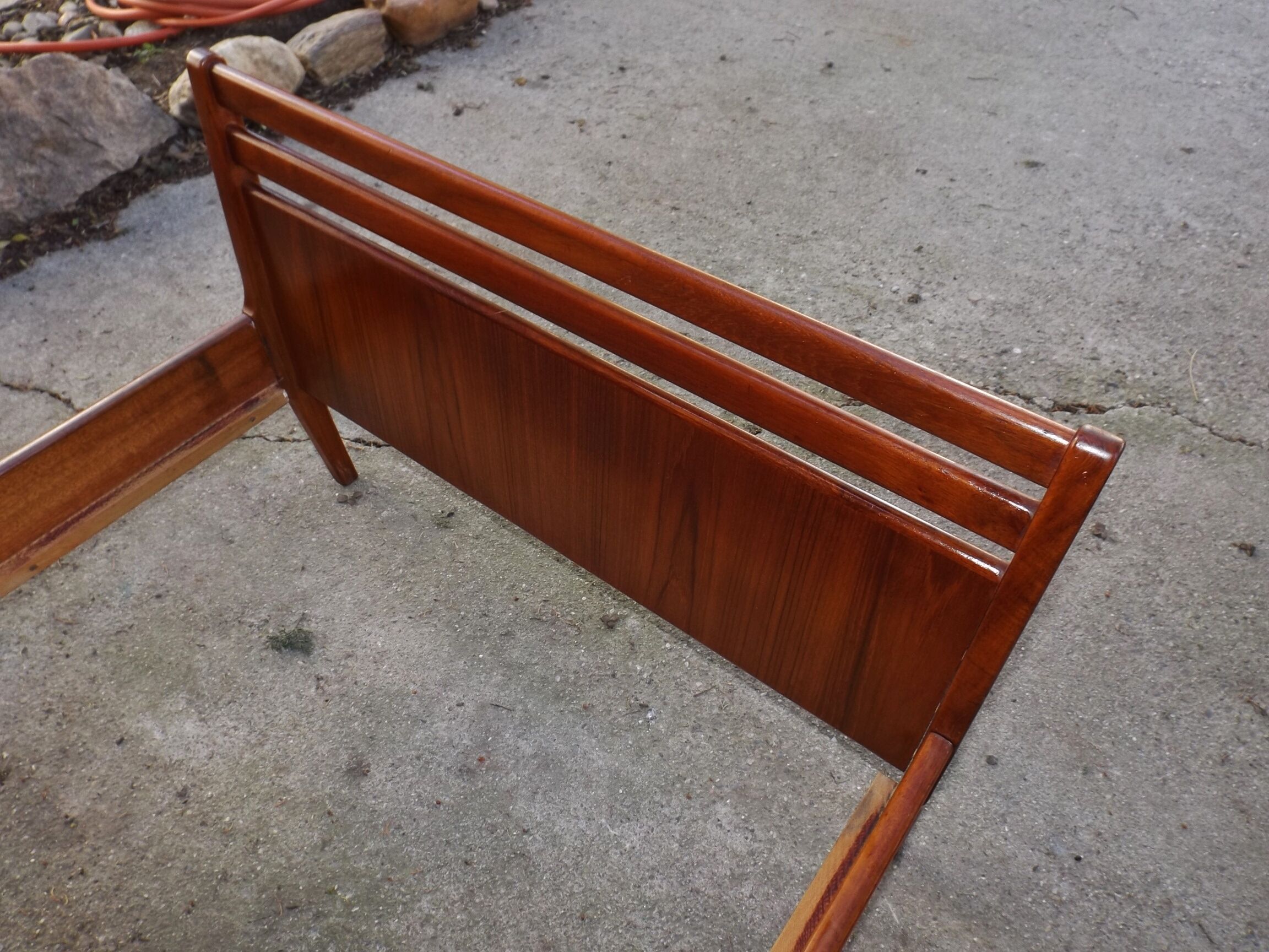 Bed rest or daybed 190 * 90 Scandinavian teak circa 1960