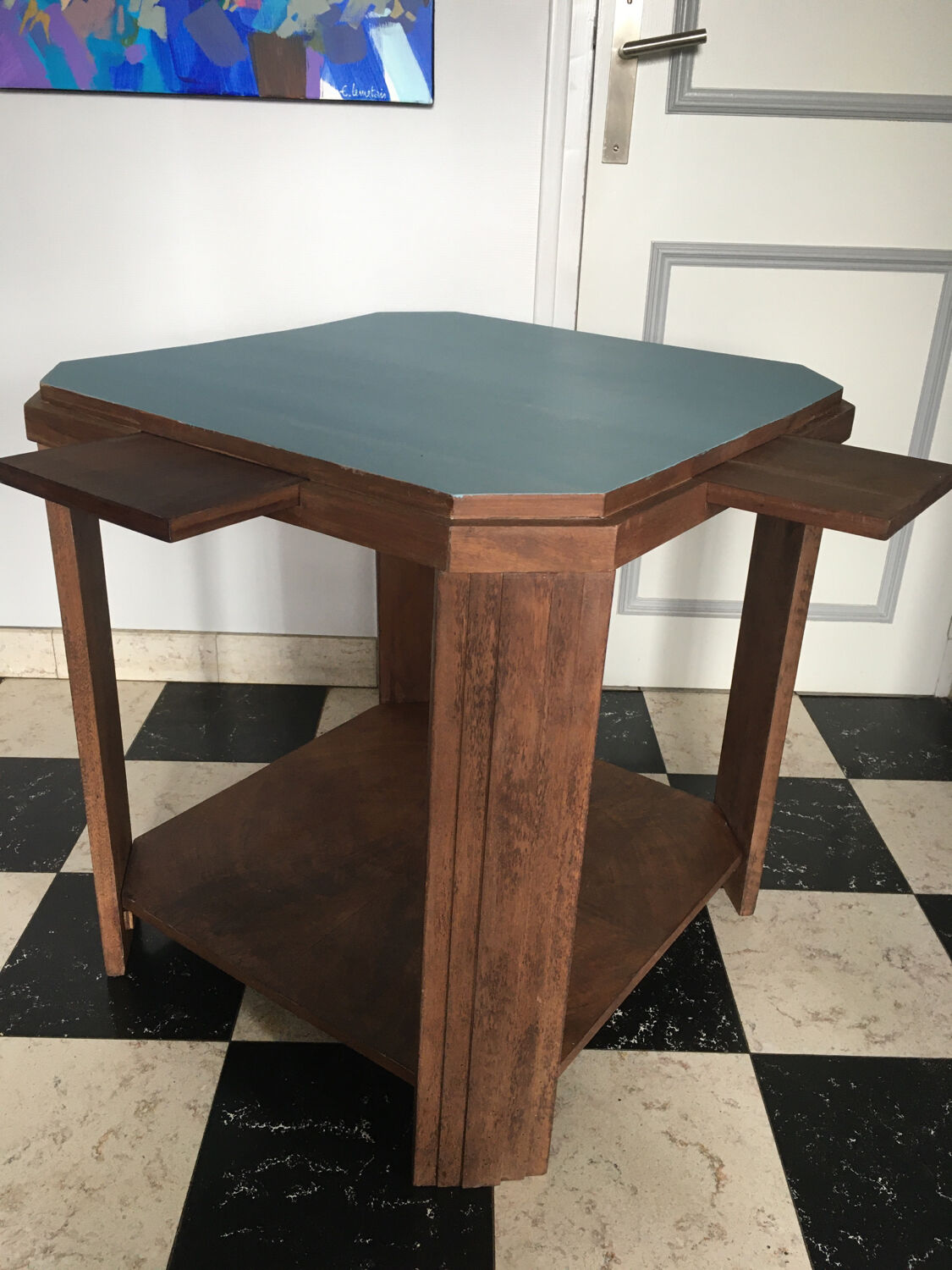 Art deco table