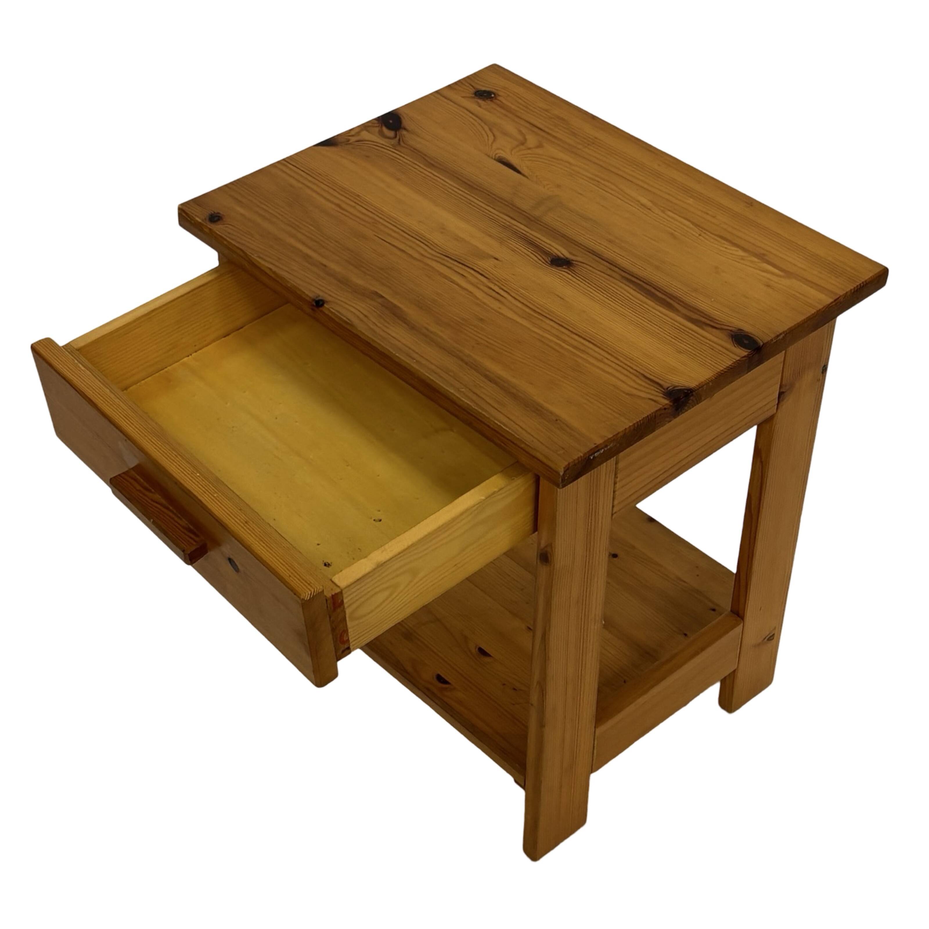 Vintage pinewood bedside table compact design 70's