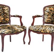 Paire de fauteuils cabriolet de style Louis XV