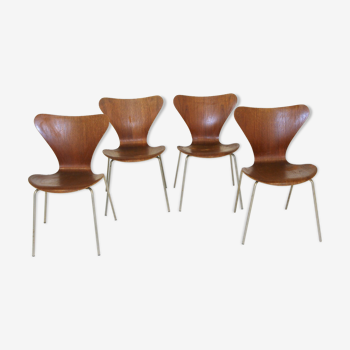 Set de 4 chaises "modèle 7" Arne Jacobsen, Danemark, 1950