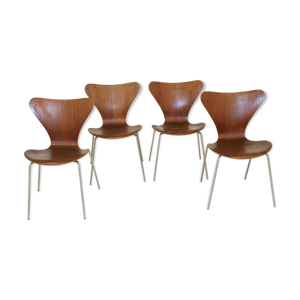 set de 4 chaises modèle
