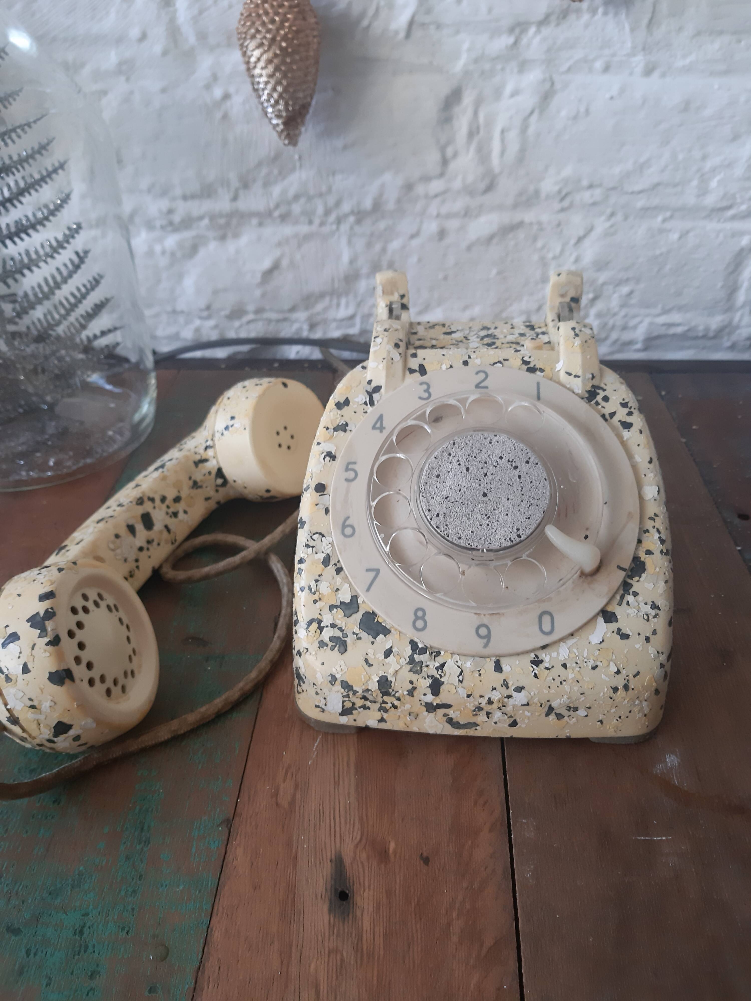 Vintage phone terrazzo effect 1963