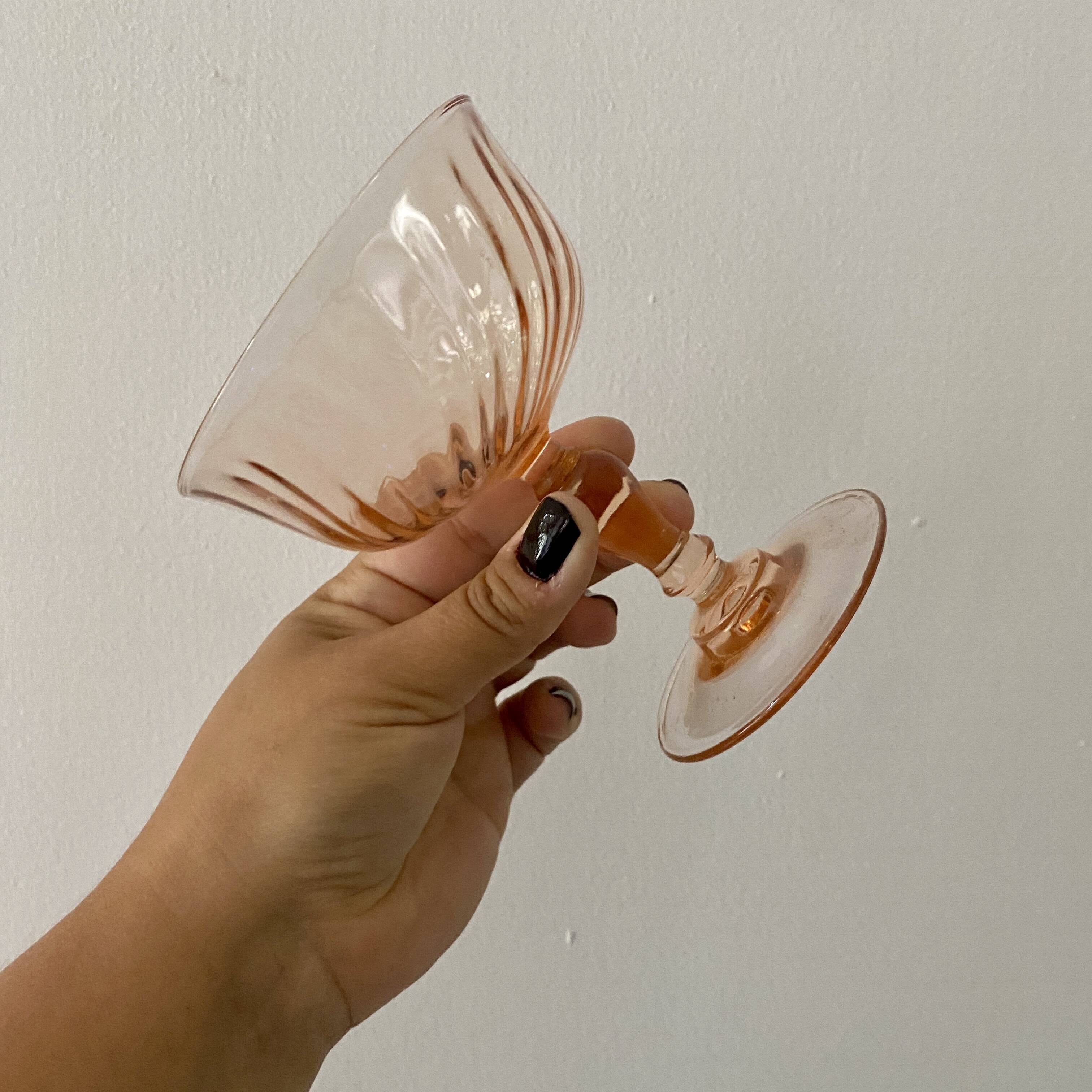 Set of 6 vintage rosaline champagne glasses