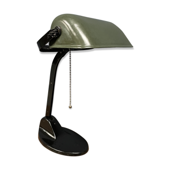 Viktoria banker's desk lamp with green enamel shade
