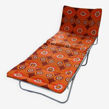 Sun lounger Chaise longue or extra bed