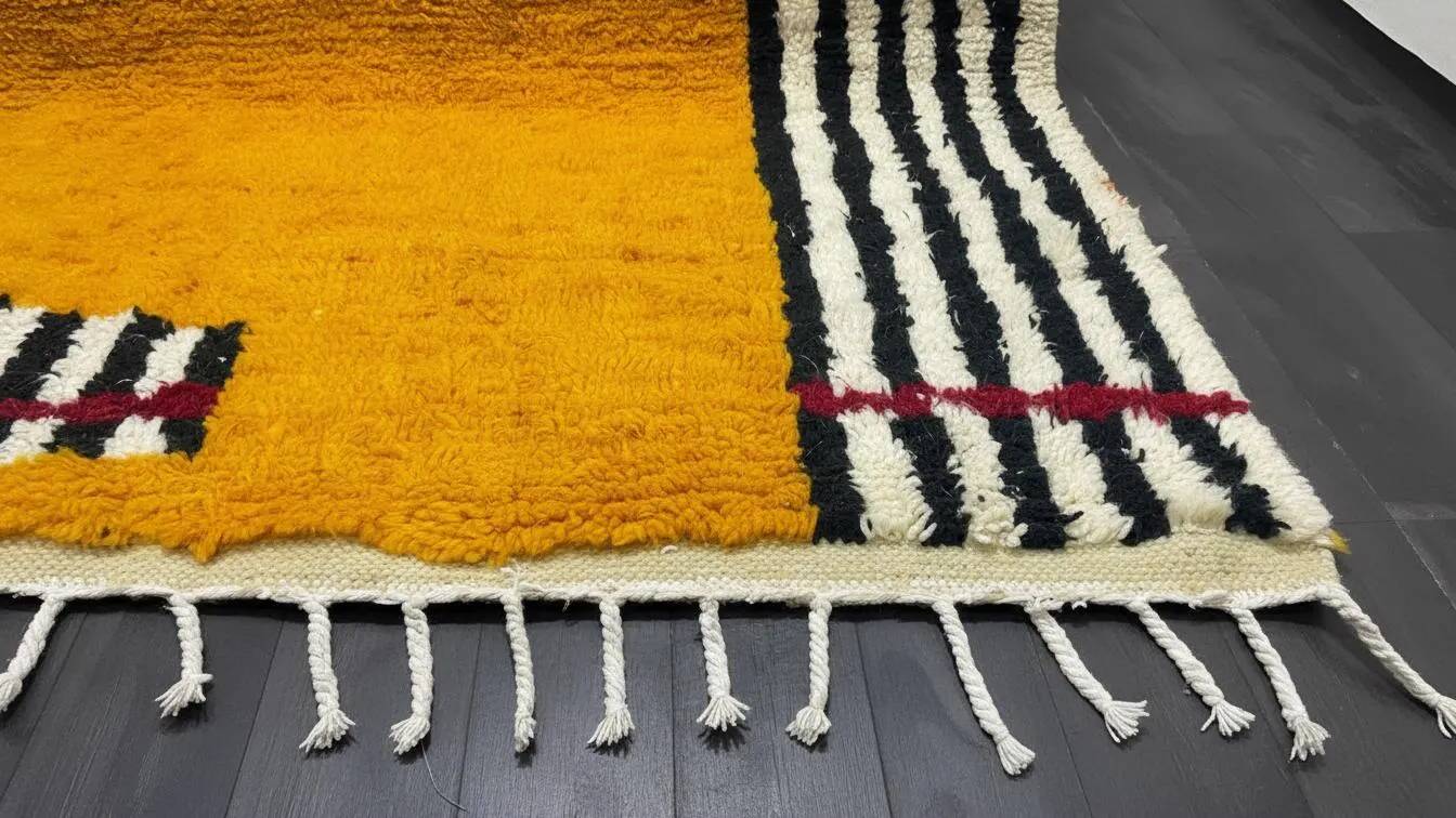 Large handmade Berber rug 3 x 2 m