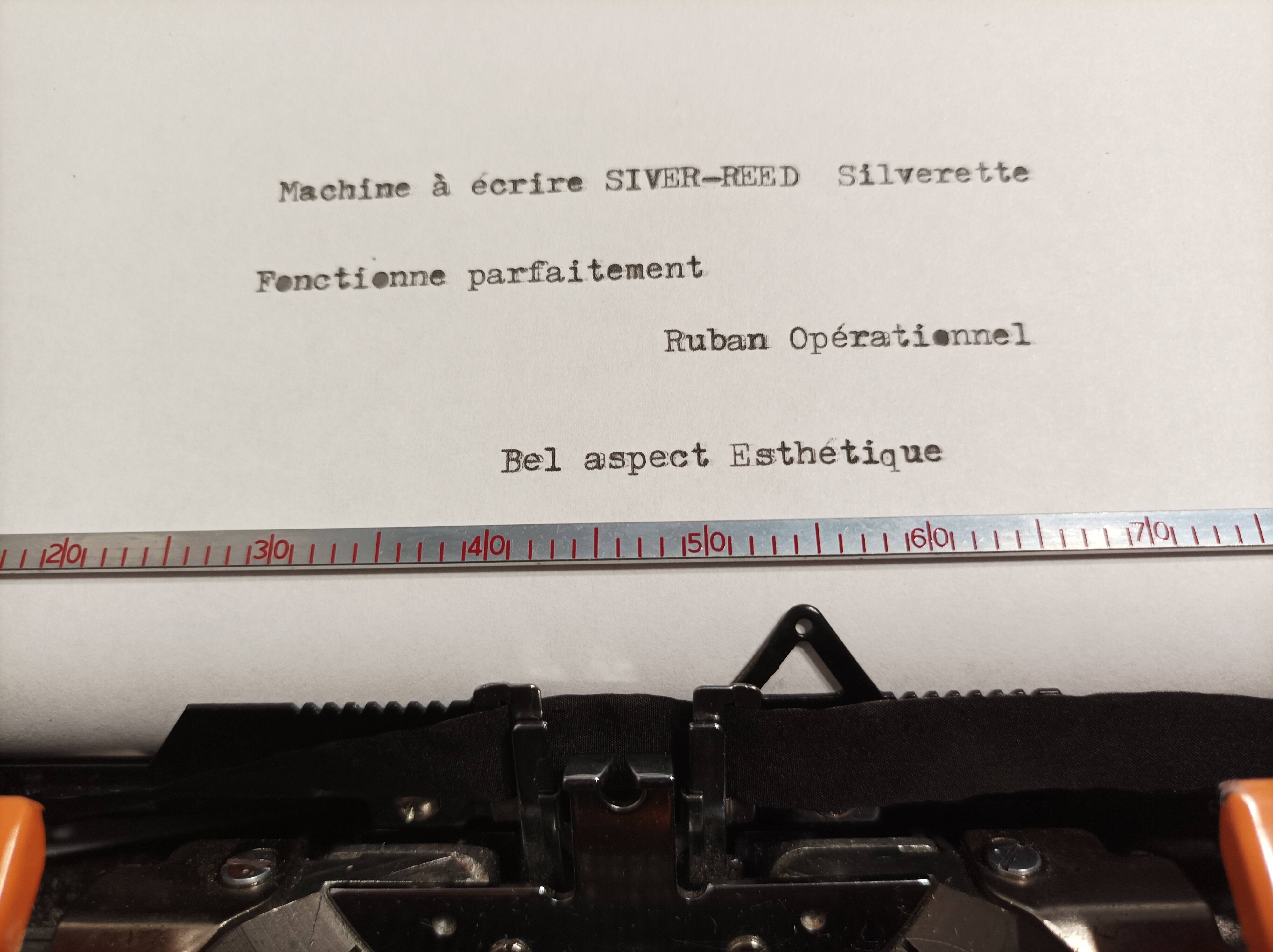 Silver Reed Silverette II Typewriter
