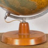 Globe terrestre rotatif vintage (vers 1950)