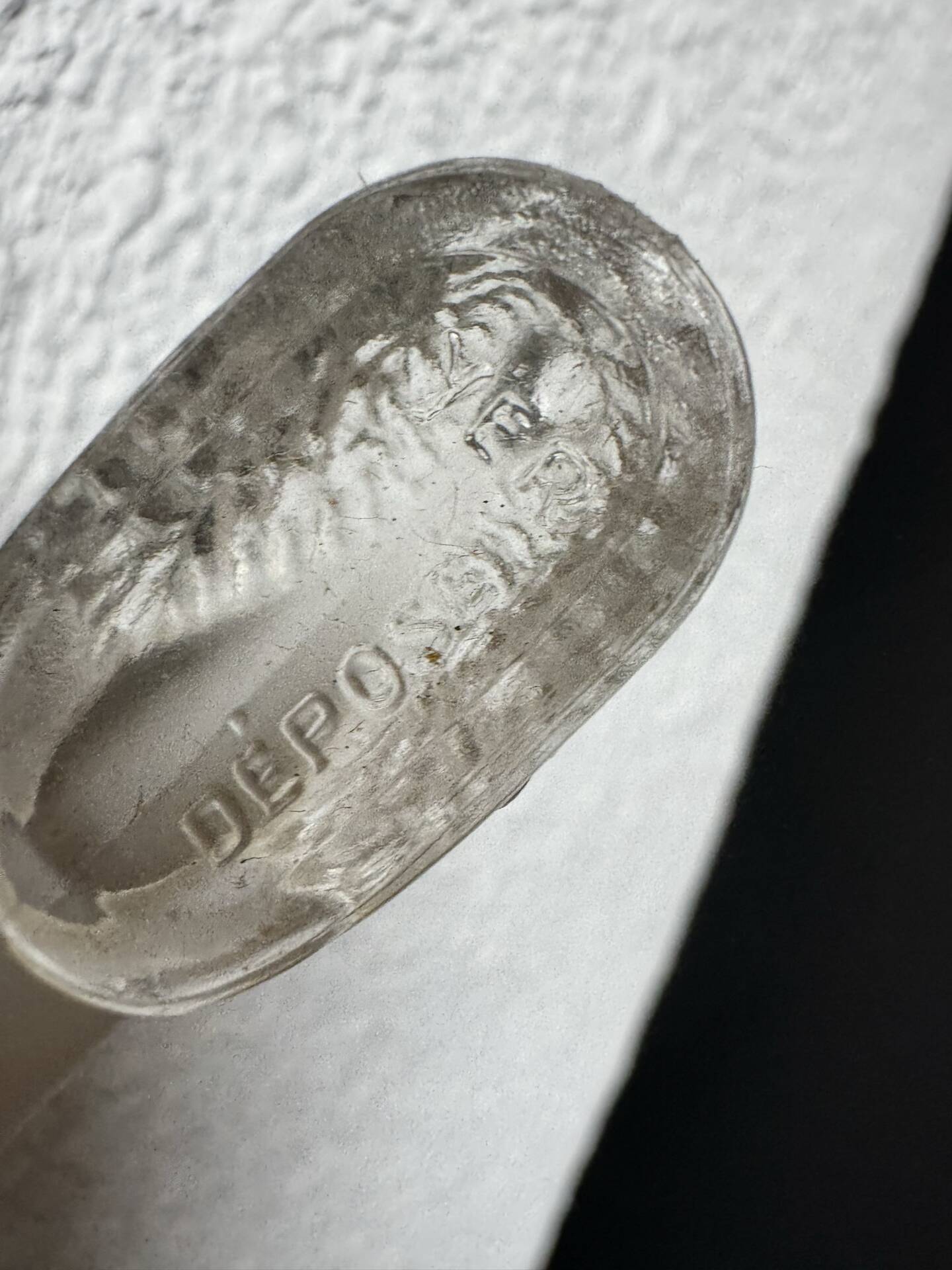 Art Deco glass poodle knife rest