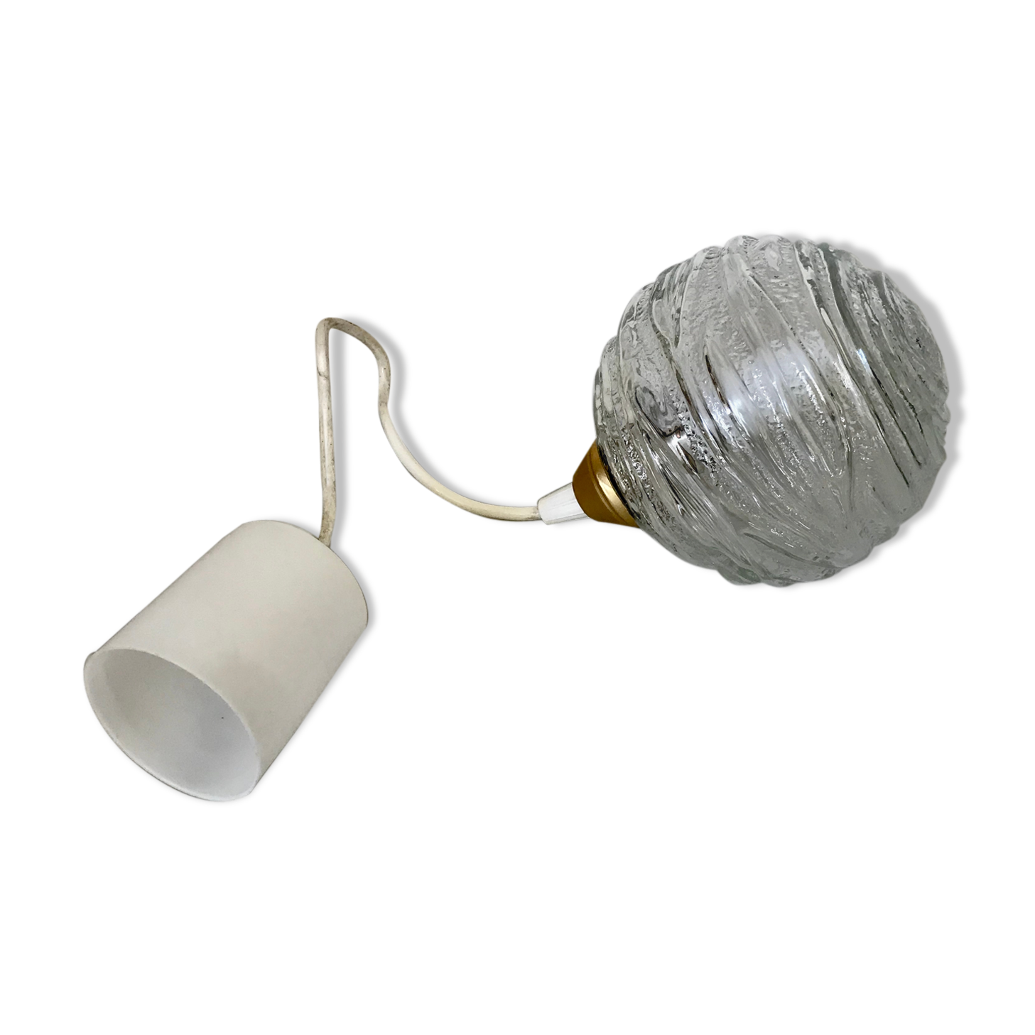 Vintage glass ball suspension