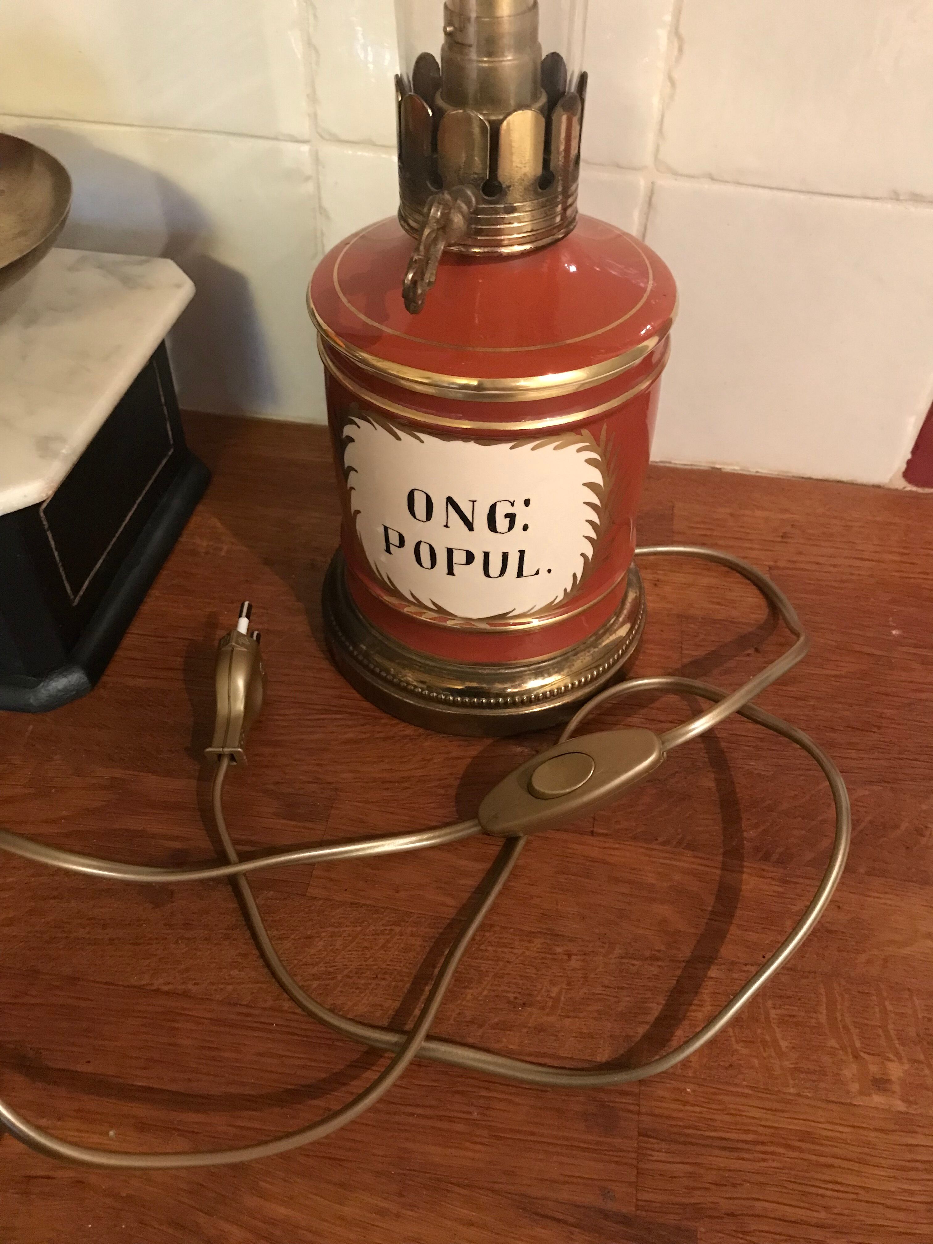 Table lamp pot to pharmacy
