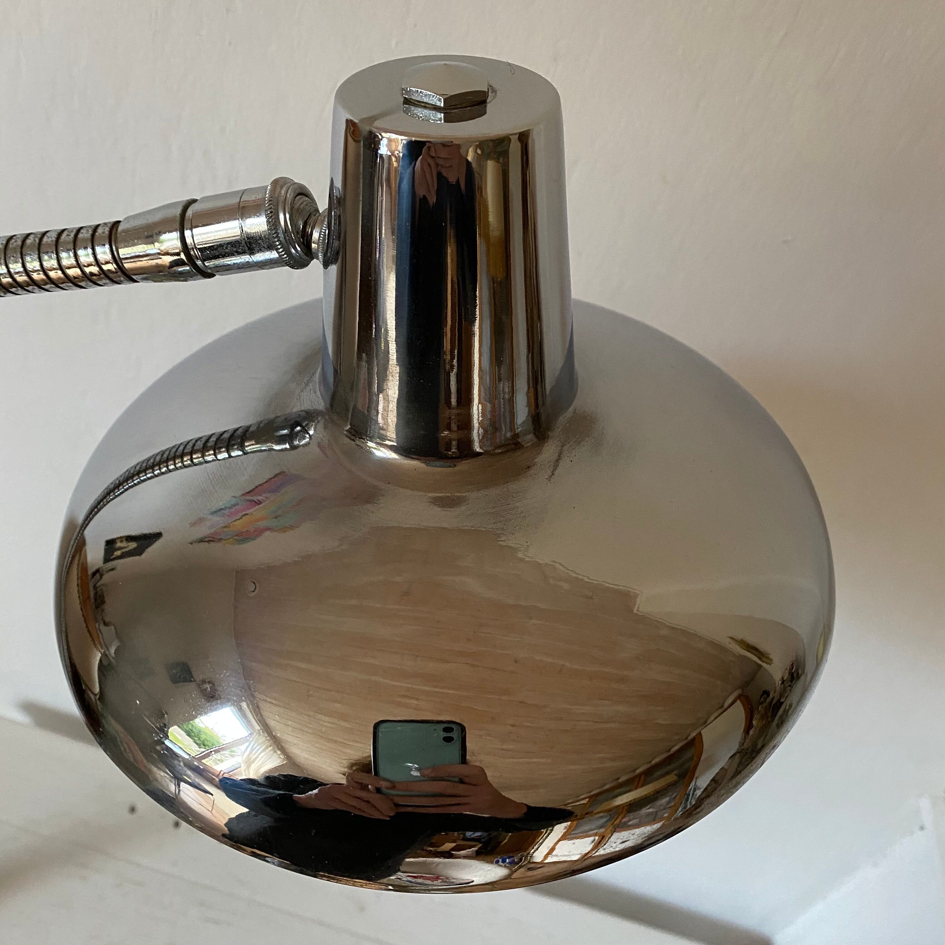 Lampe de bureau chromée années 50