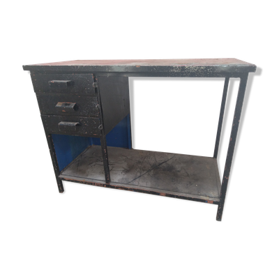 Bureau de garage industriel vintage