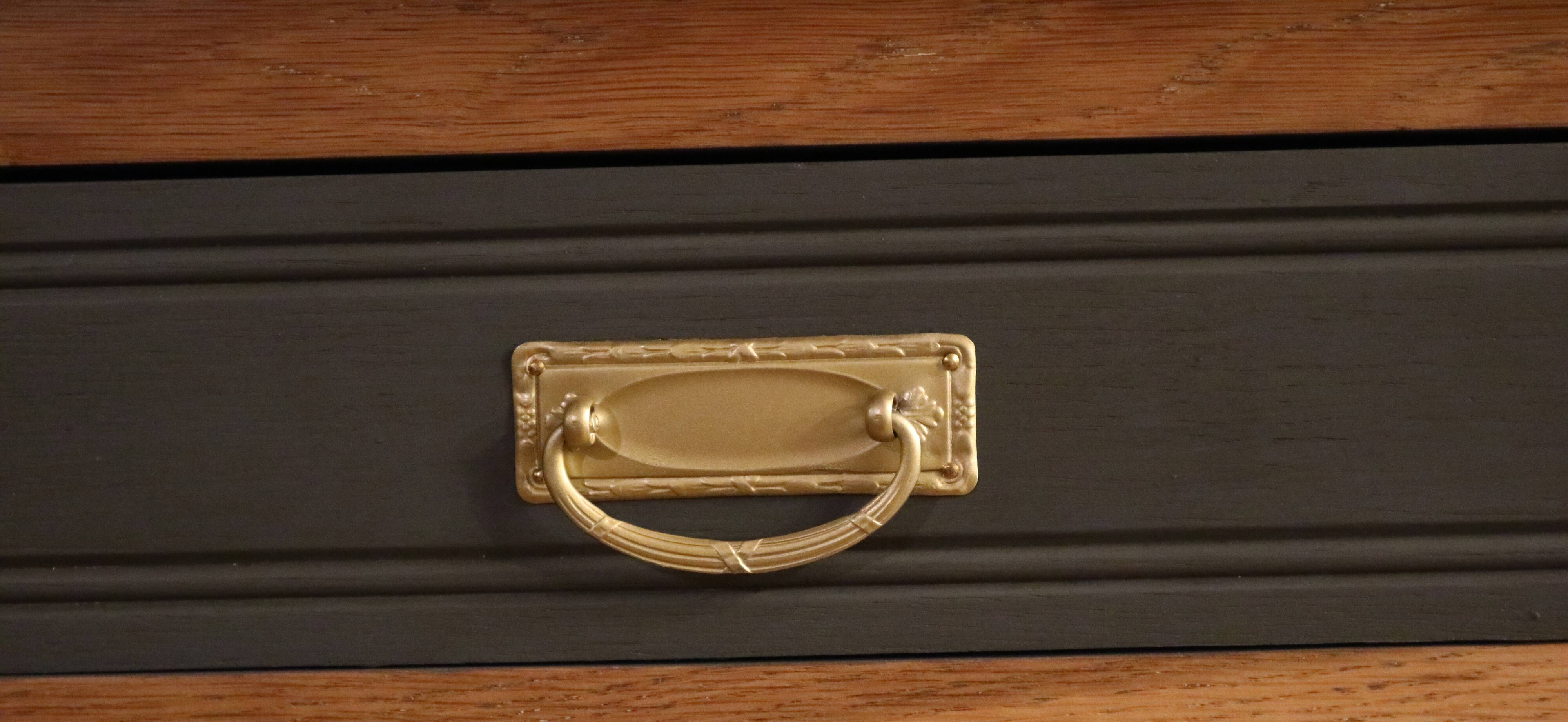 Completely restored two-tone Parisian buffet