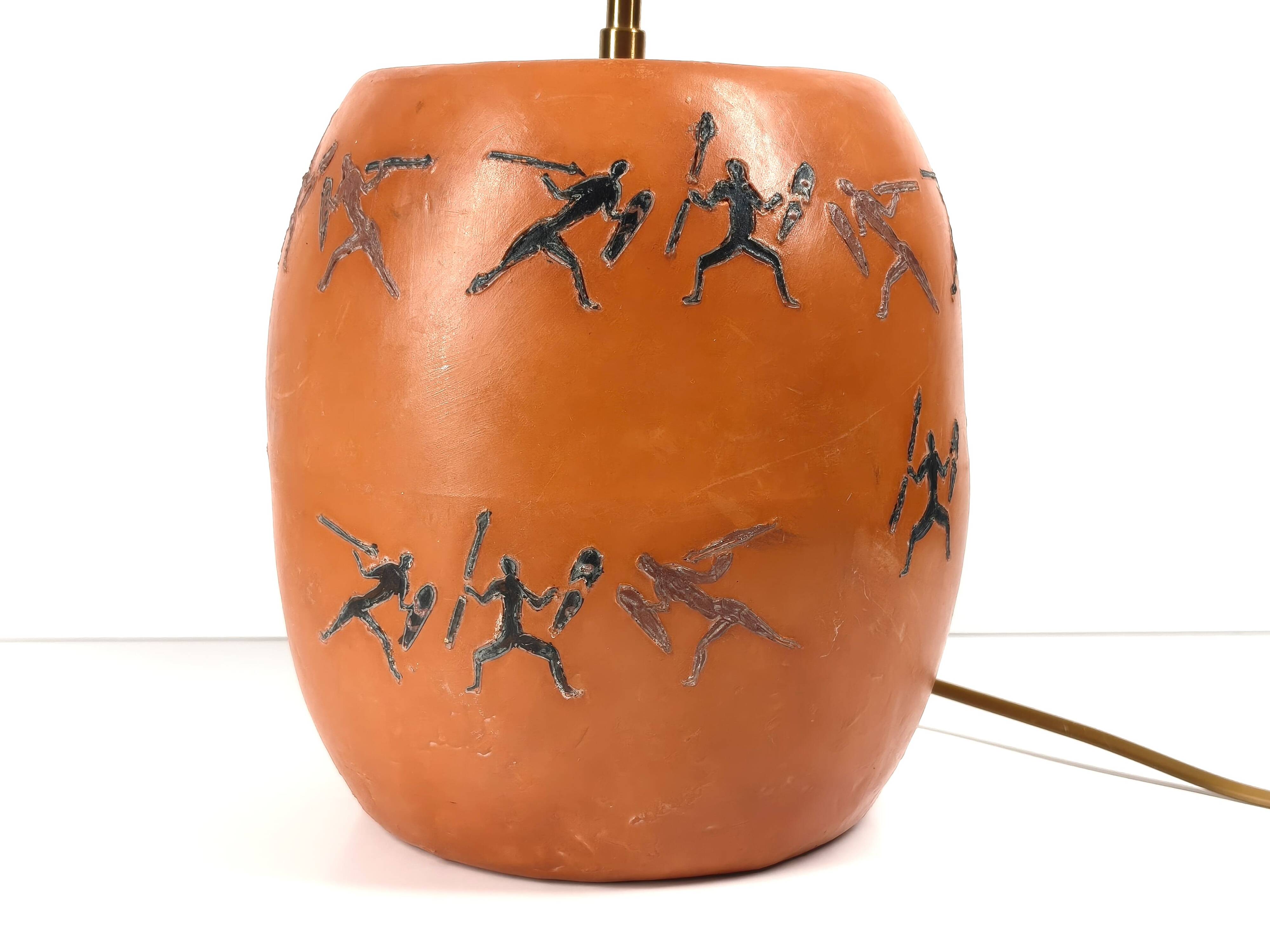 Vintage textured ceramic table lamp