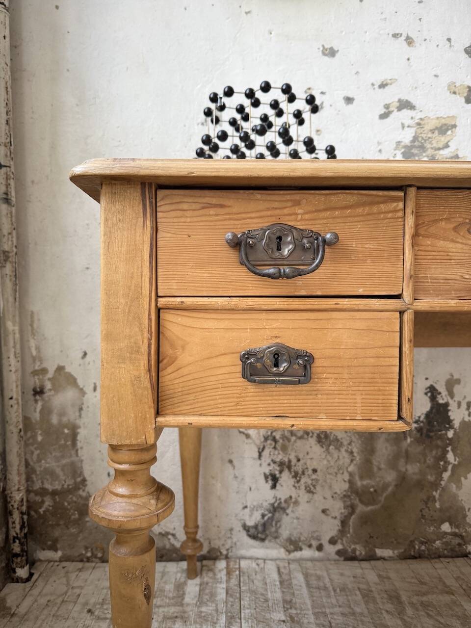 Blonde walnut desk and pine top 1900