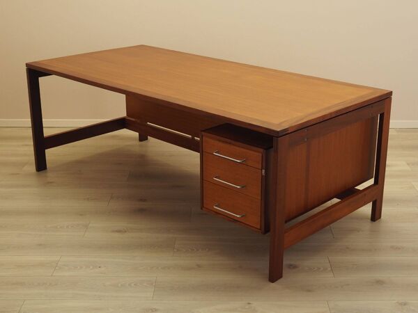 Bureau en teck par Jensen & Valeur pour Munch, Danemark, années 1960.