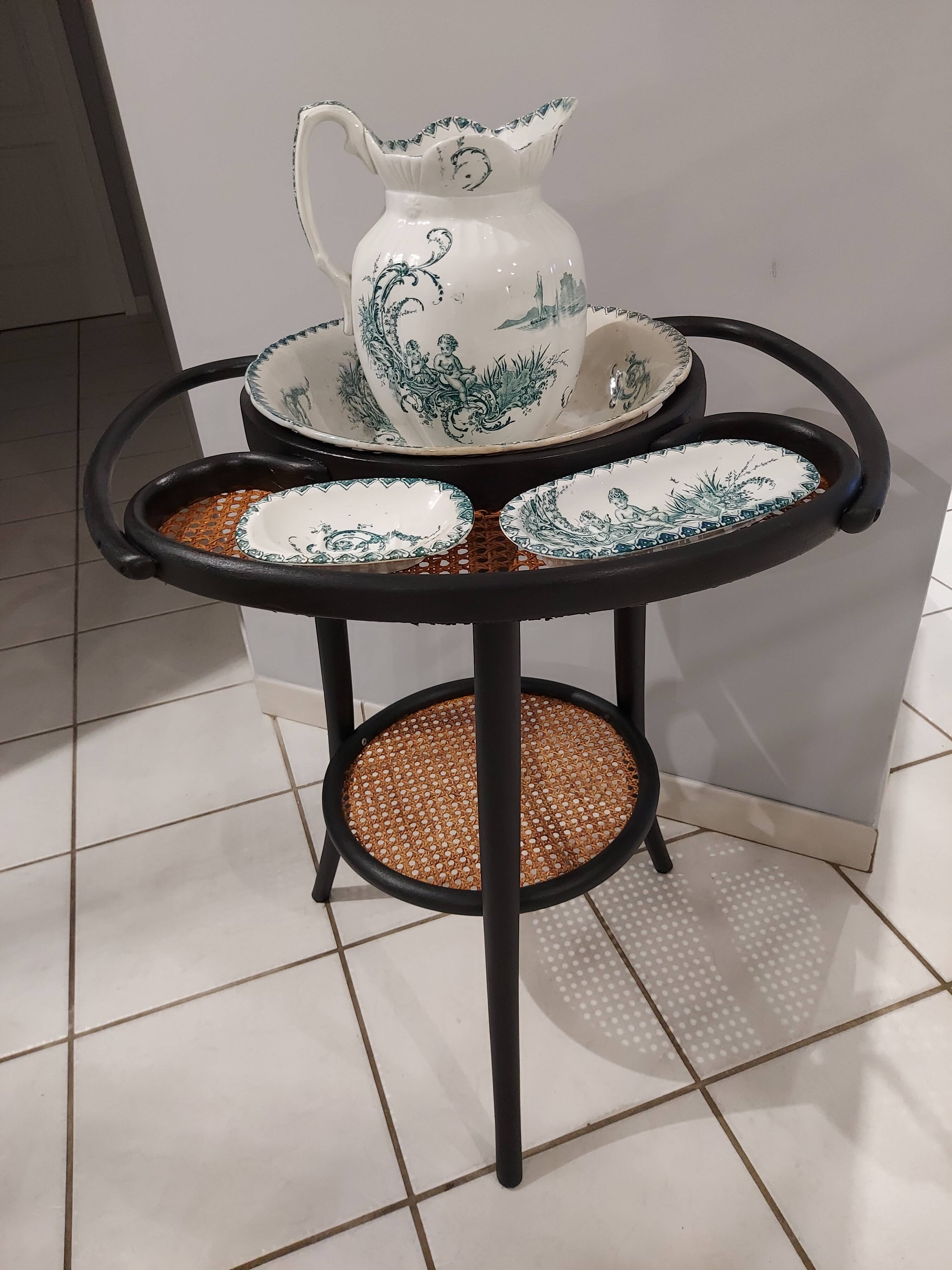 Ensemble Table de toilette et sa chaise Thonet années 1900