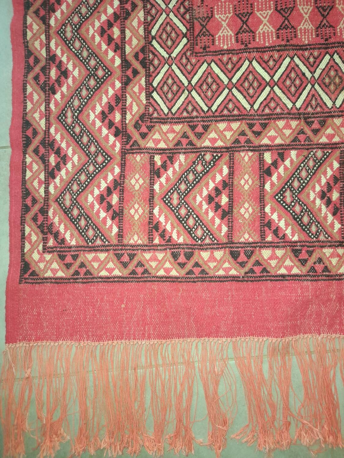 Large vintage Tunisian mergoum rug 258x330cm