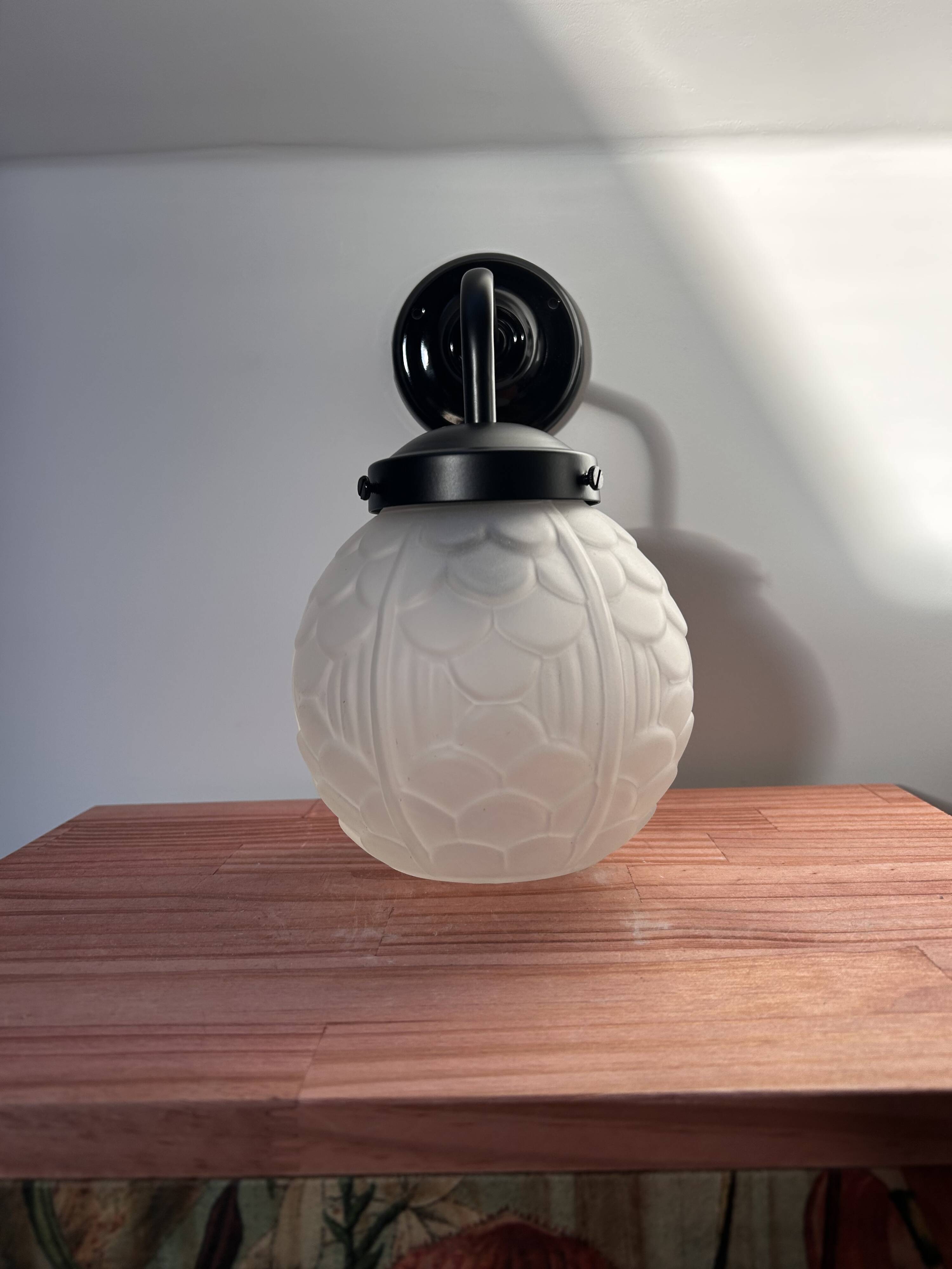 Black art deco wall light