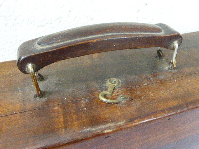 Valise en bois