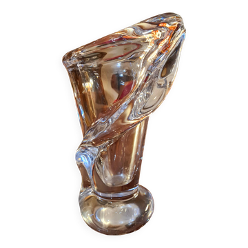 Vannes Le-Châtel crystal vase