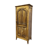 Small Parisian wardrobe