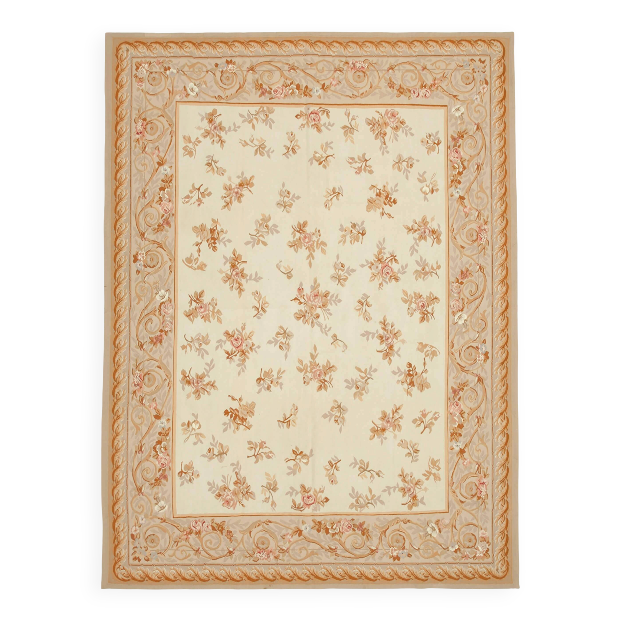 Handmade European Vintage Aubusson Kilim 263 cm x 353 cm