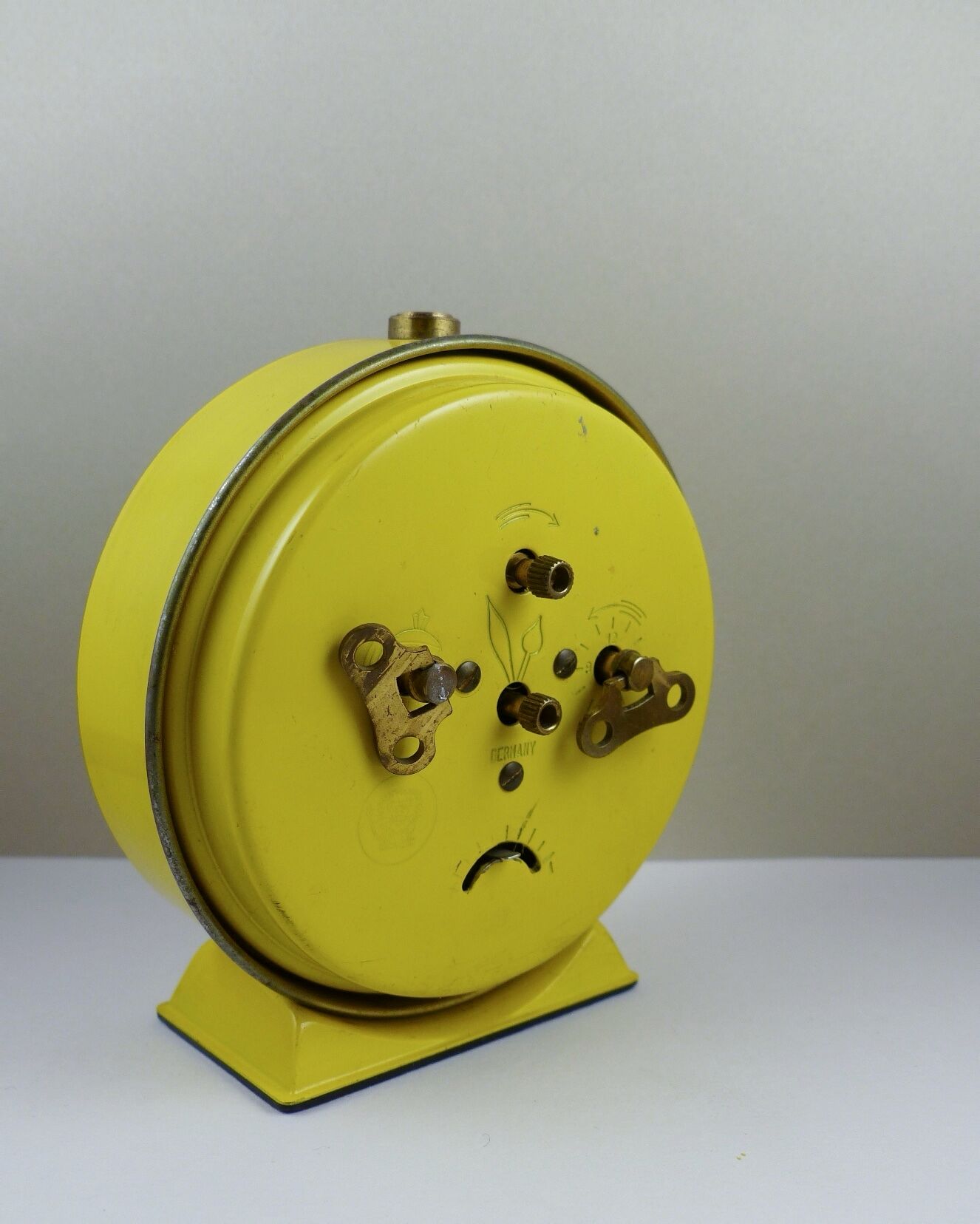 Revsol yellow awakening