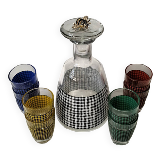 Retro vintage checkered decanter and shot glass drink set, vintage glass liquor decanter set