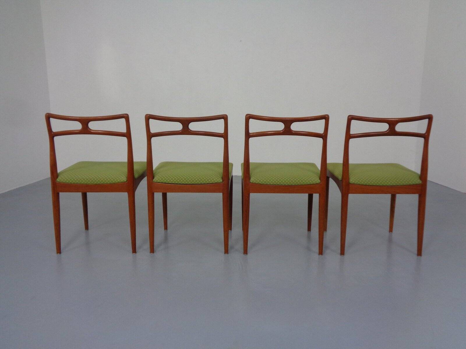 Model 94 Teak Dining Chairs by Johannes Andersen for Christian Linneberg, 1960s, Set of 4