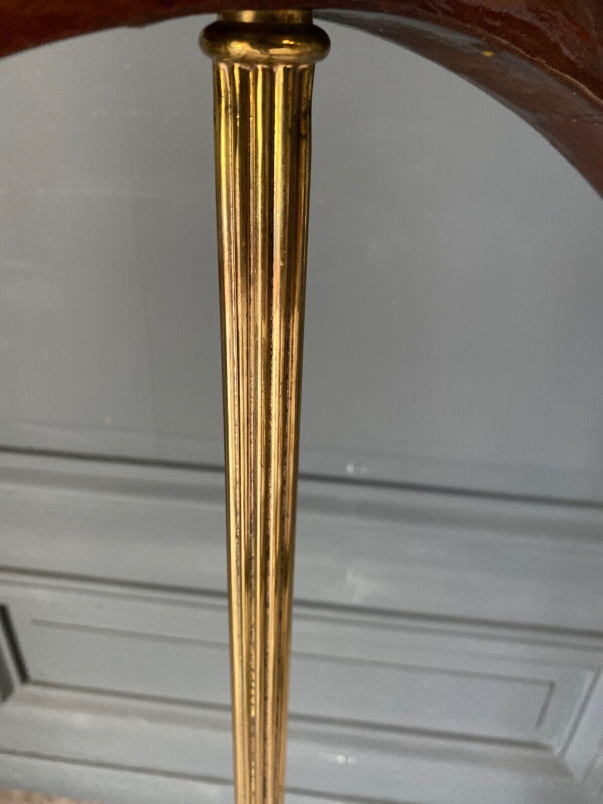 Valet de nuit travail français pieds griffes 1960 brass and wood