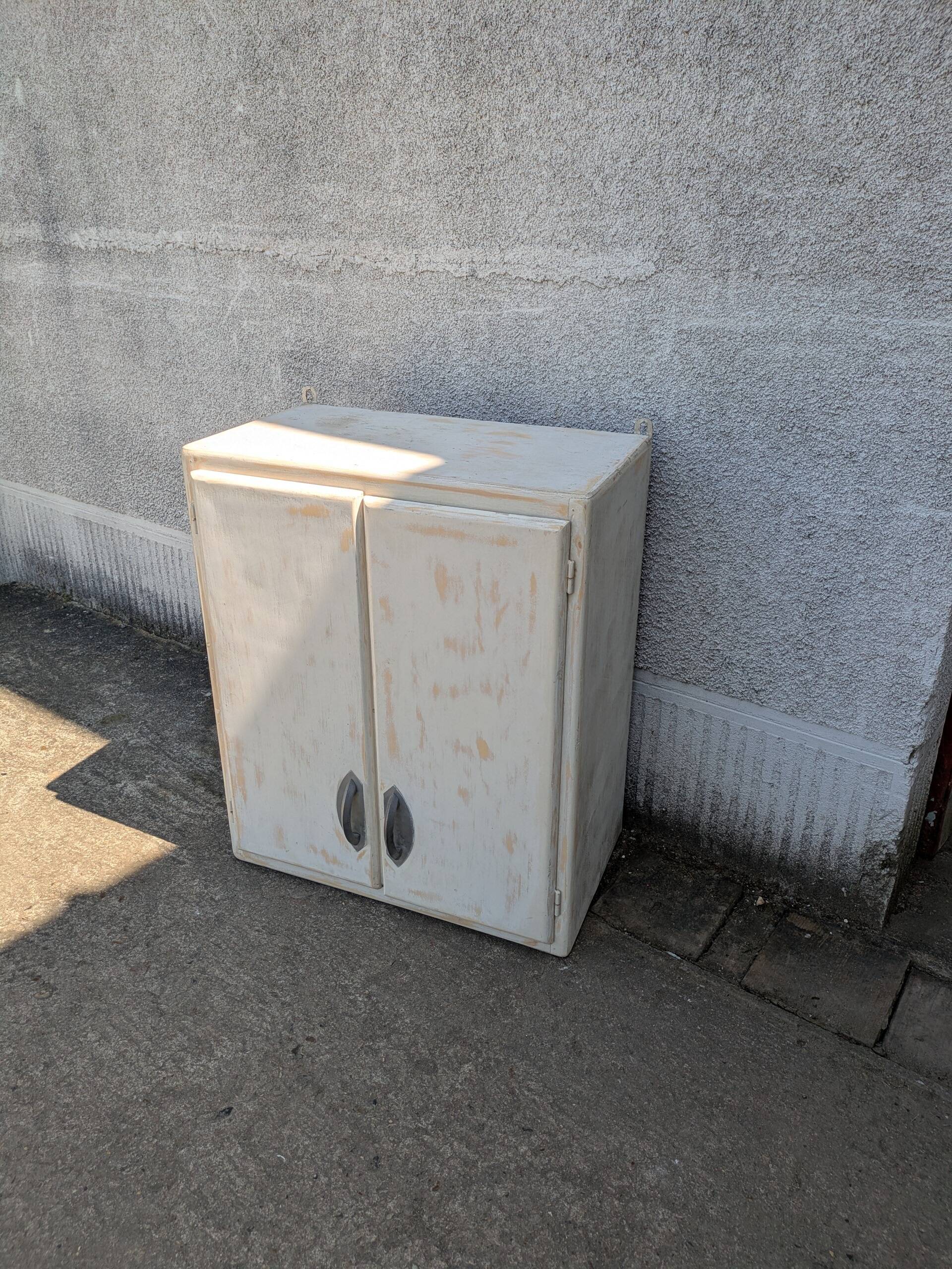 Meuble à suspendre
