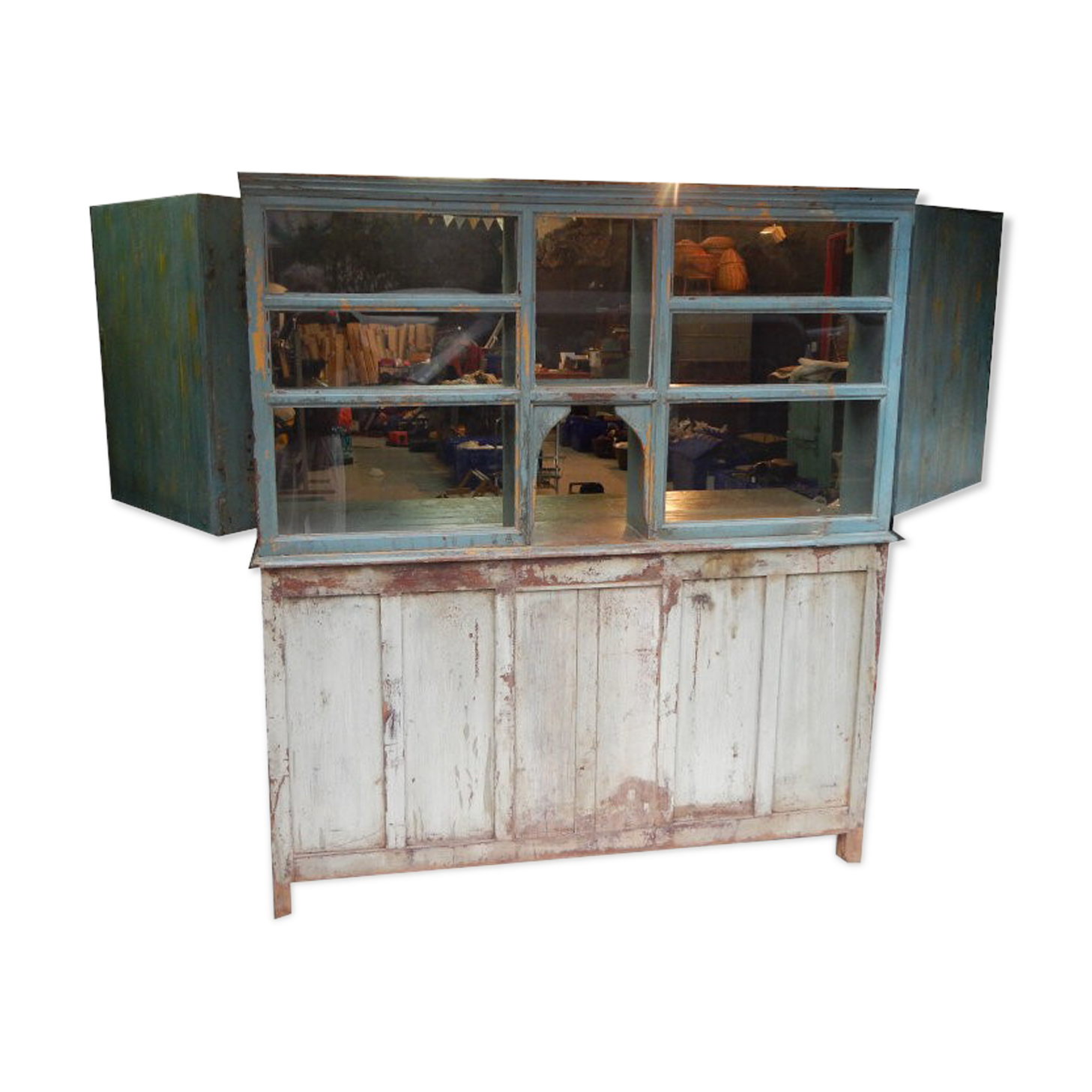 Metier echoppe piece d'origine furniture showcase counter