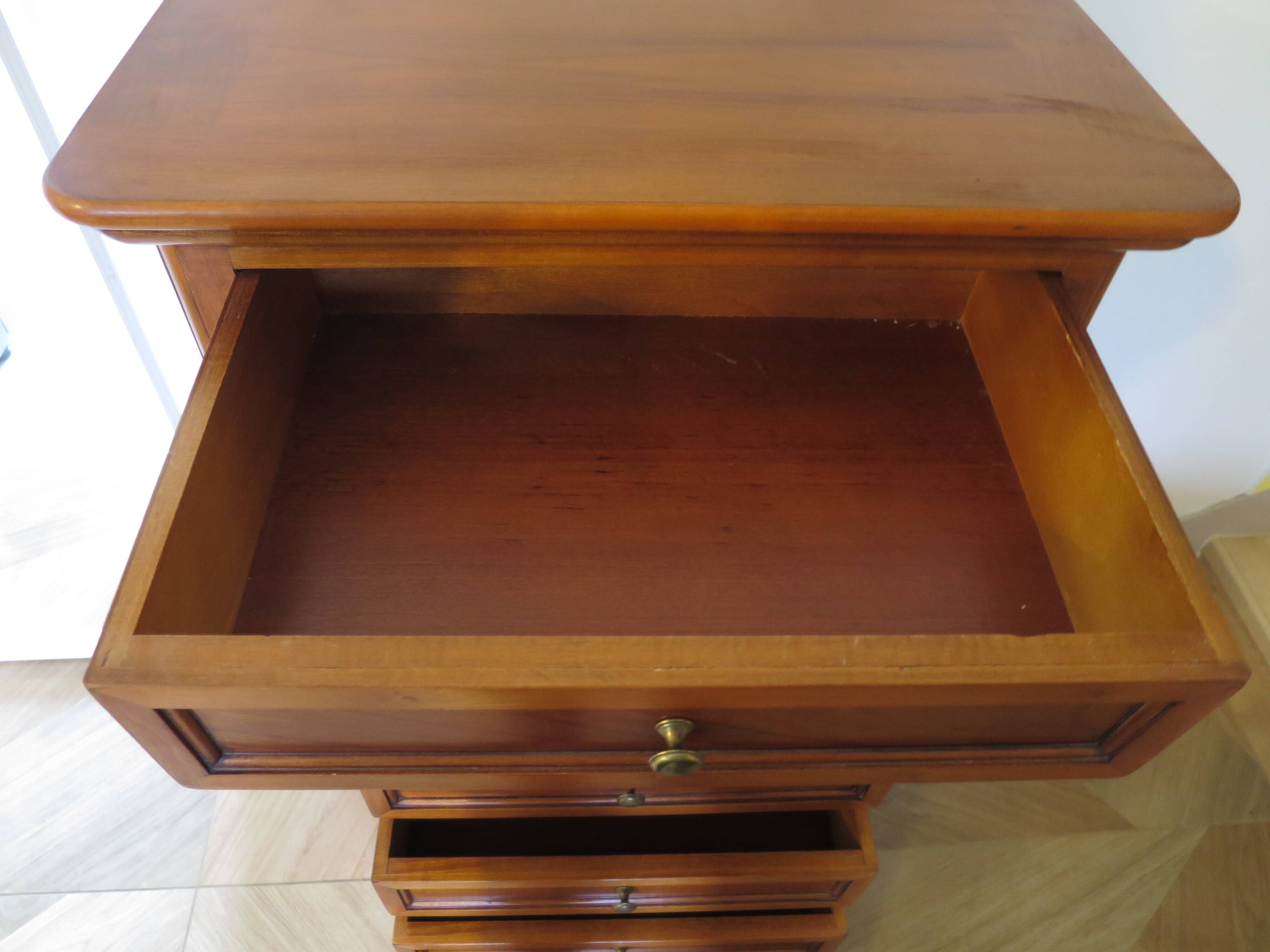 Rare Louis Philippe chest of drawers with 7 drawers from the 80s in cherry wood