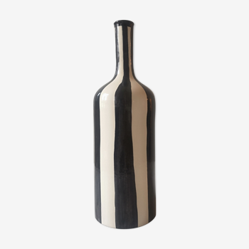 Handmade glazed ceramic vase, graphic design