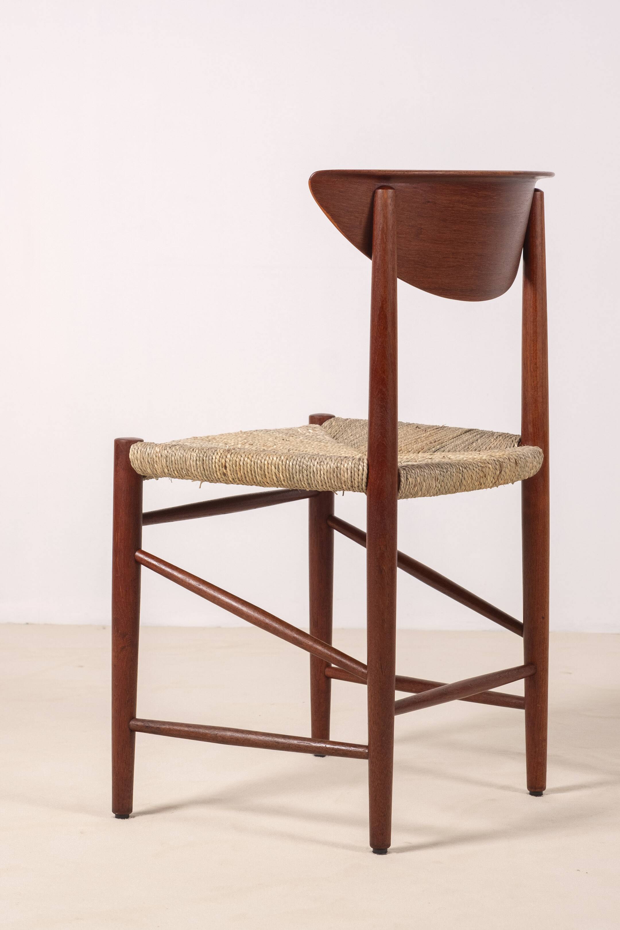 6x Peter Hvidt & Orla Mølgaard-Nielsen dining chair Model 316 in teak