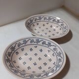 Identical oval dishes