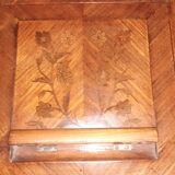 Louis XV style dressing table forming a delivery table