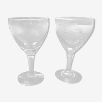 2 vintage liqueur glasses