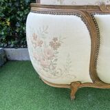 Basket bed and its two armchairs