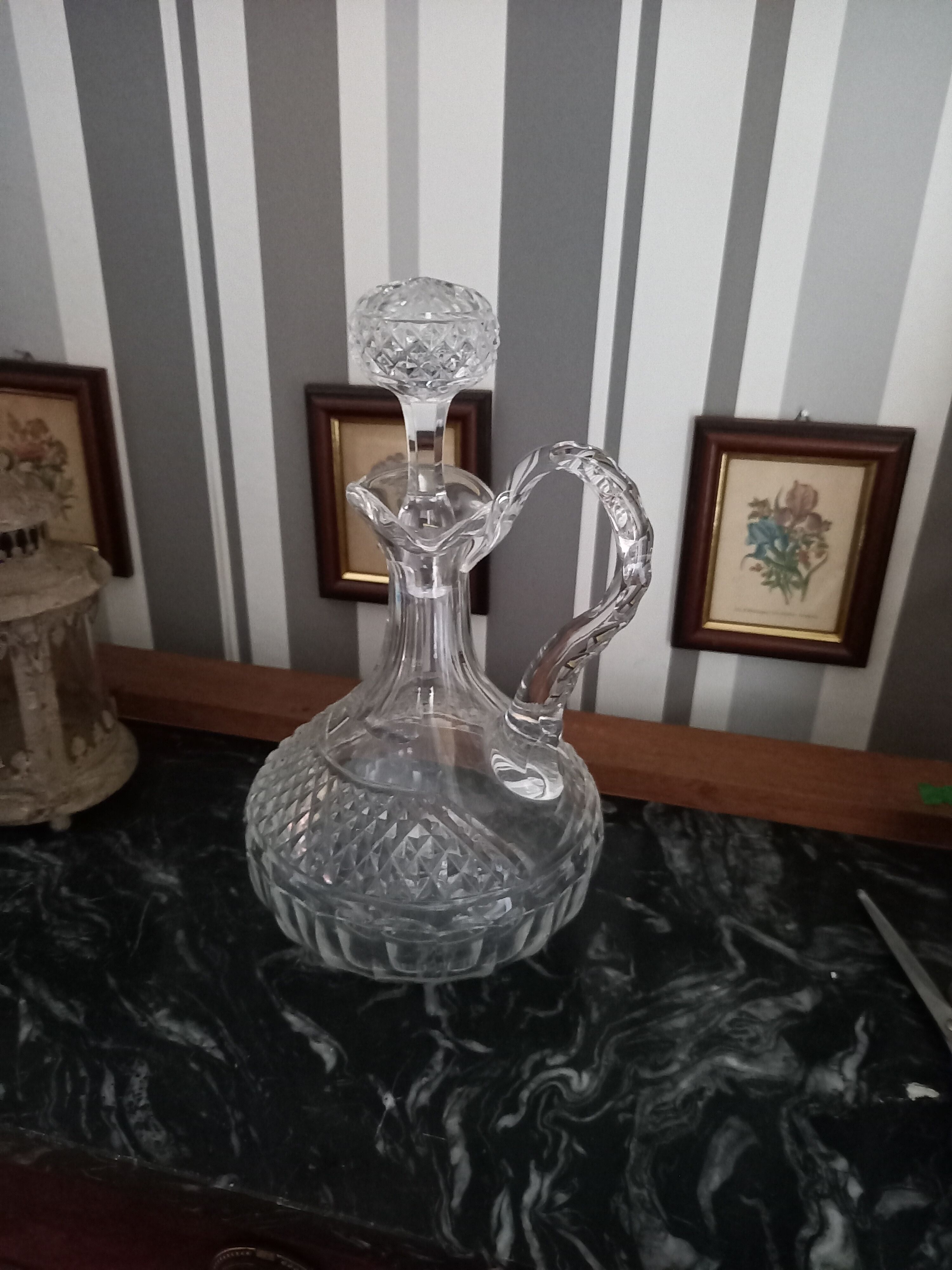 Carafe à décanter en cristal de baccarat