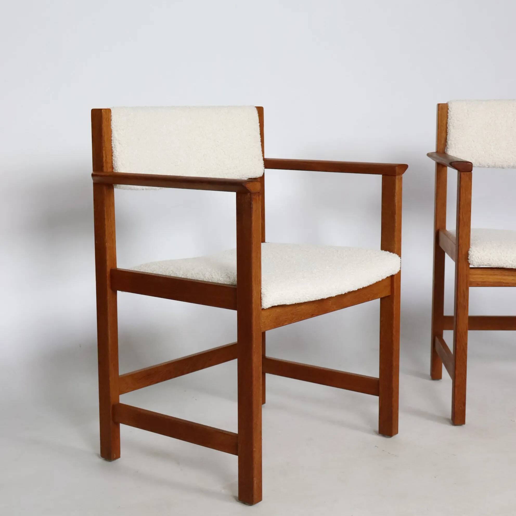 Paire de fauteuils scandinaves années 60