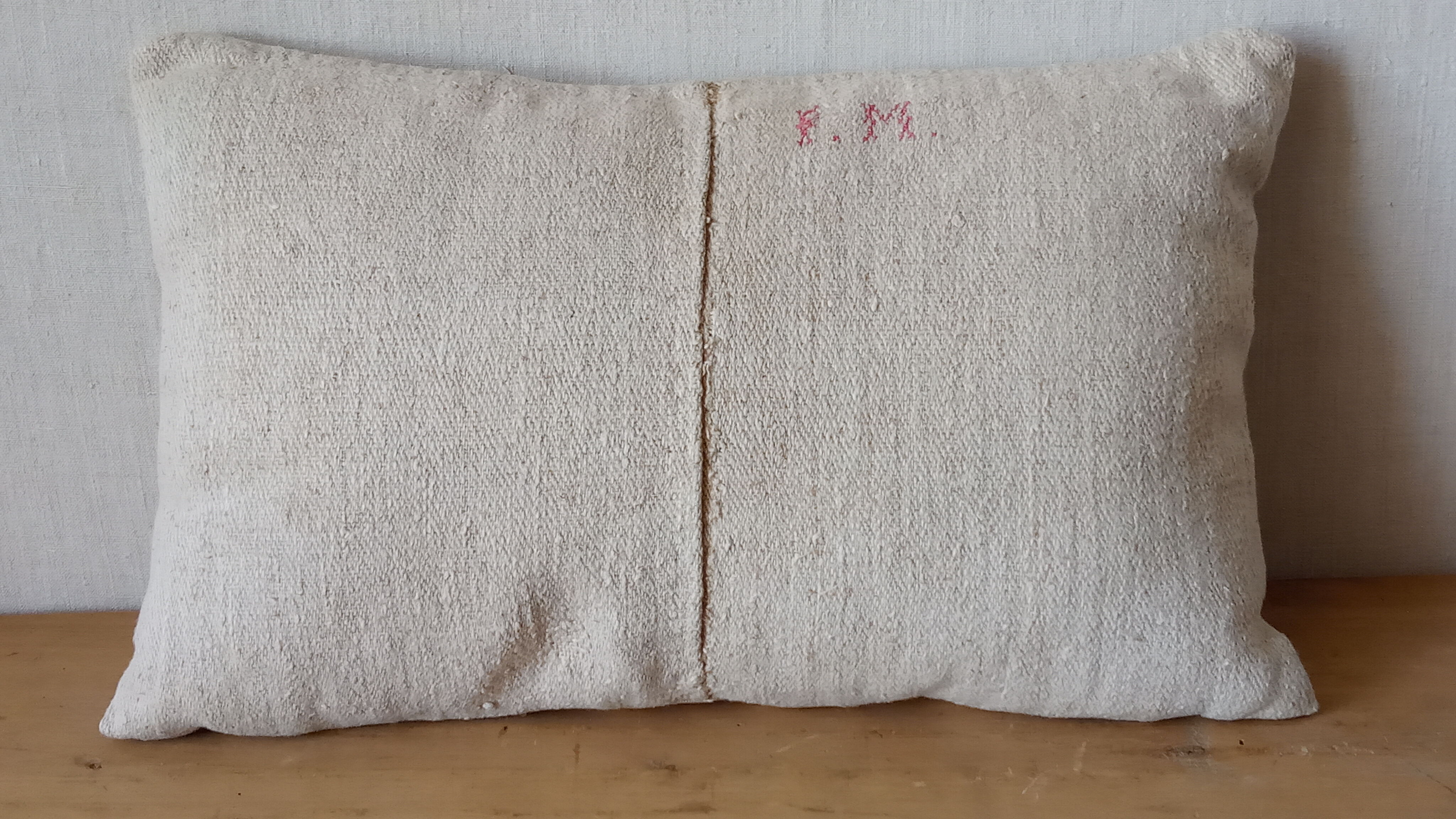 Old hemp canvas cushion 30-50 cm